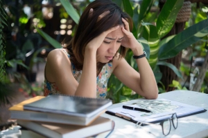 Nguyên nhân bệnh alzheimer ở người trẻ tuổi