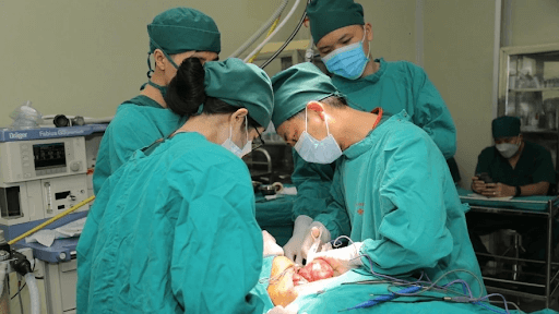 Phẫu thuật loại bỏ u